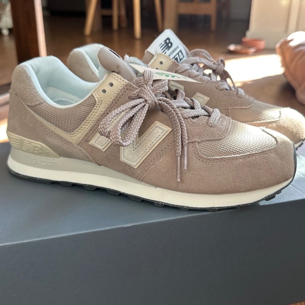 New Balance Sneakers